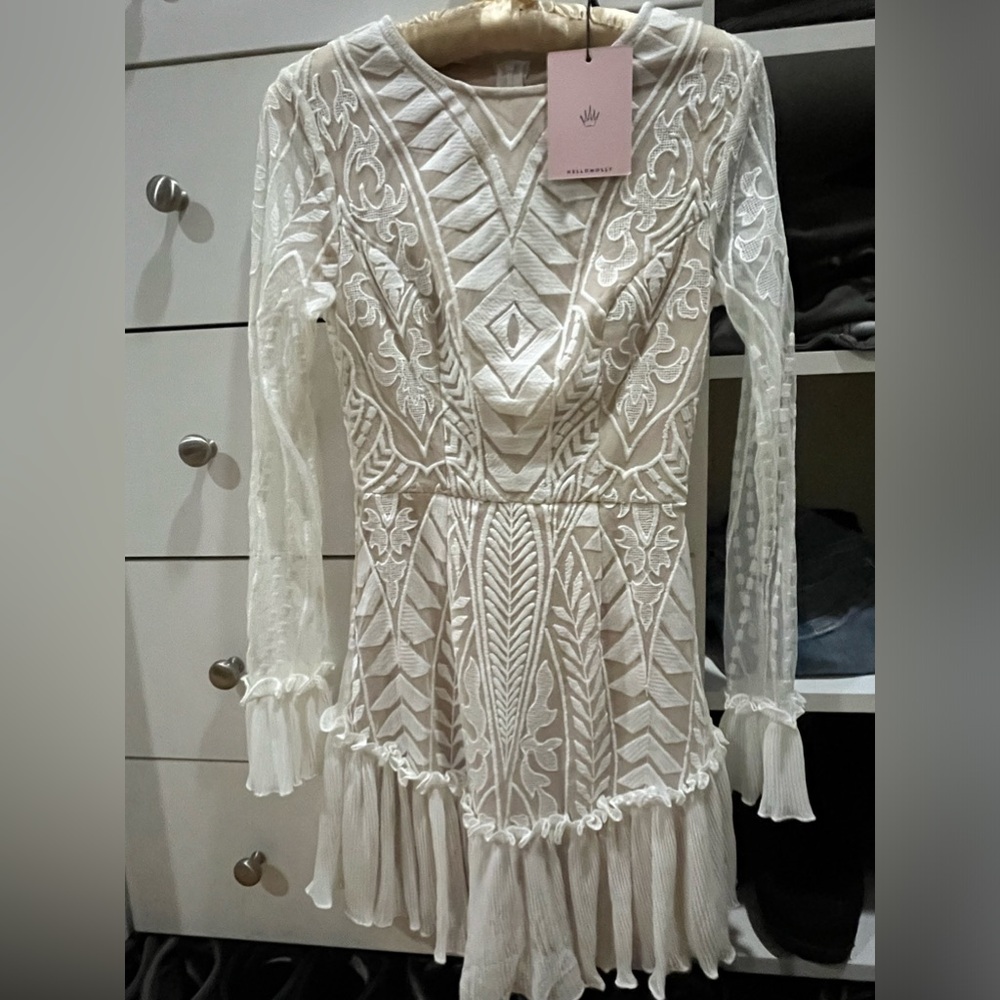 Gorgeous white dress, bohemian style